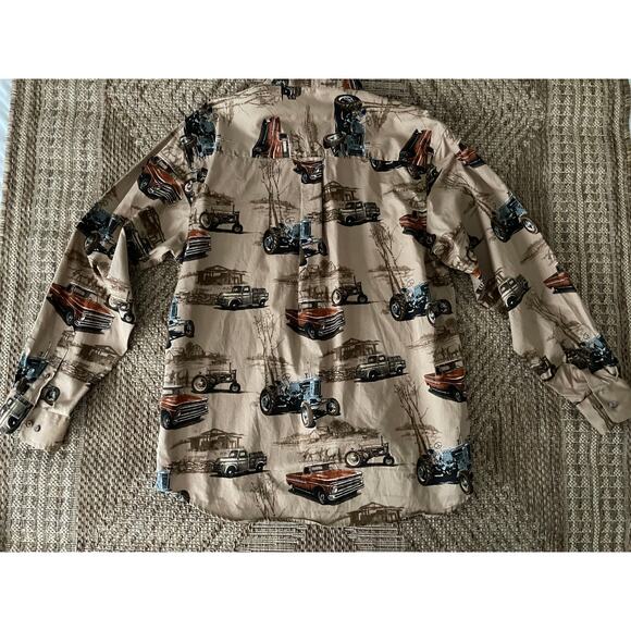 Clear Water Outfitters trucks and tractors print 100% Cotton button up SZ L - Picture 4 of 9